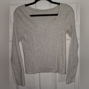 American Eagle gray long sleeve large